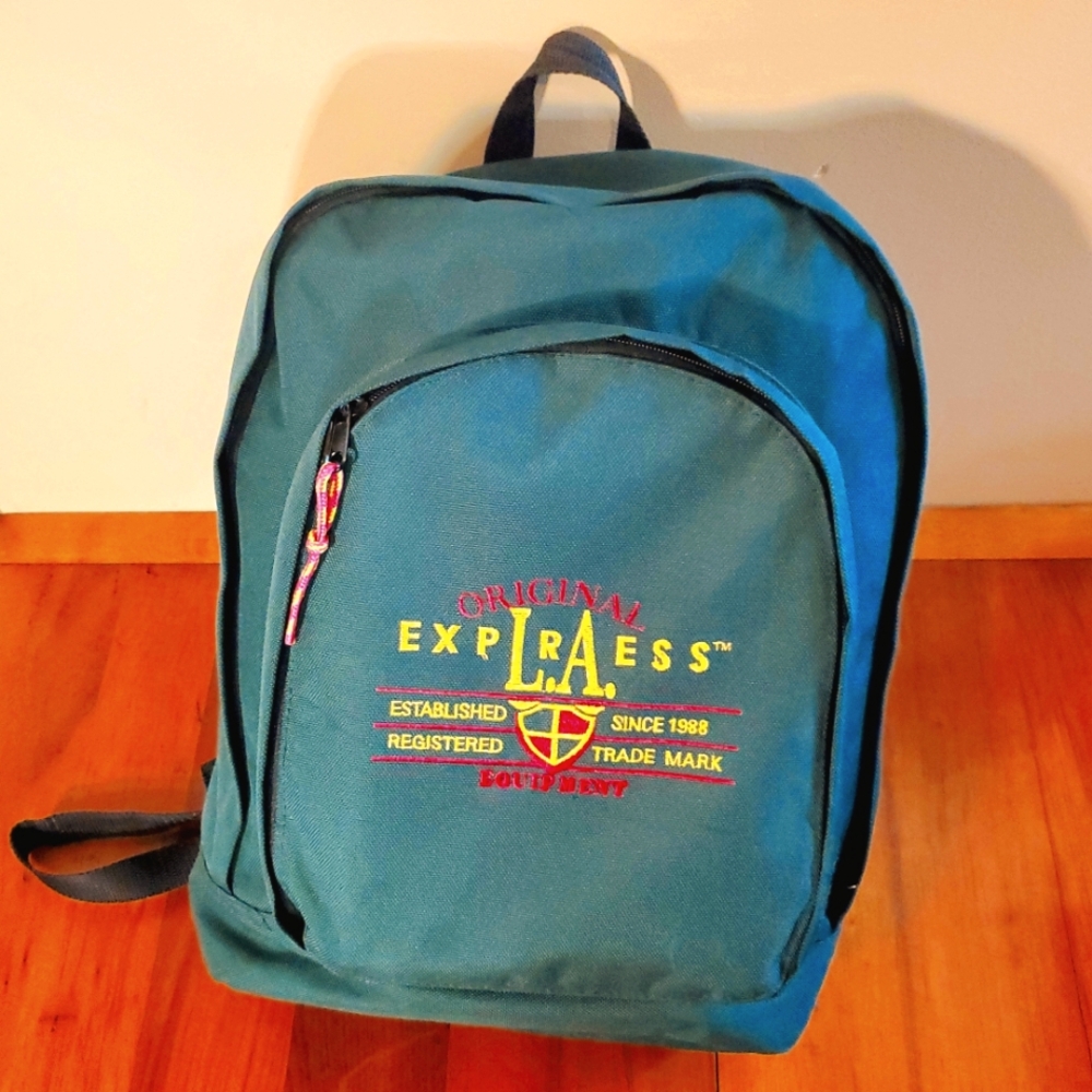 LA Express Backpack Forest Green 12Wx18Hx9"D BRAND NEW 3 Zip Pockets Organizer